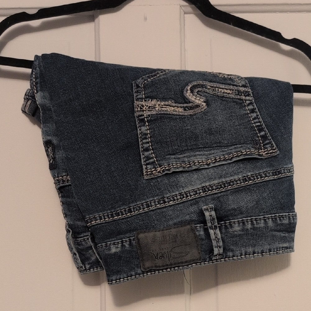 Silver Jeans Medium Wash Jean Shorts